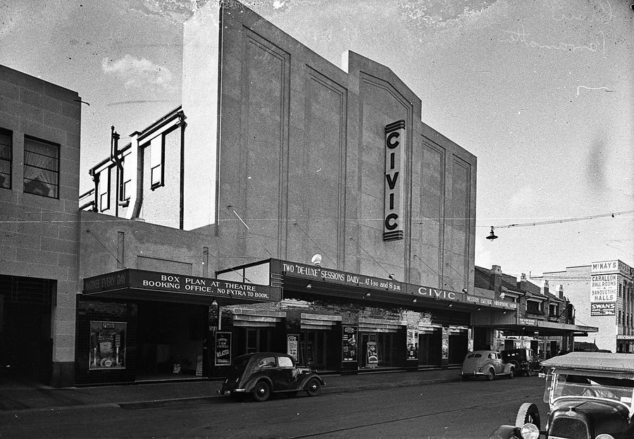 Civic Theatre, George Street, Parramatta — photograph, from George Street, 1942