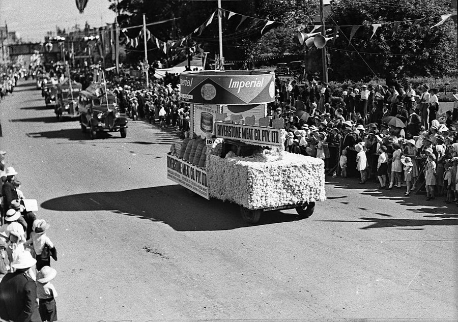 Riverstone Meat Co. float, Parramatta Sesquicentenary procession — photograph, from Parramatta, 1938