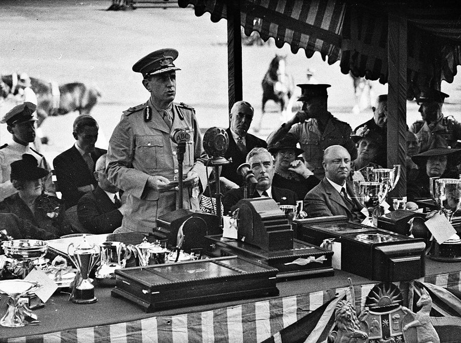 Officer's address, opening day of the Sydney Show — photograph, from Moore Park, 1940