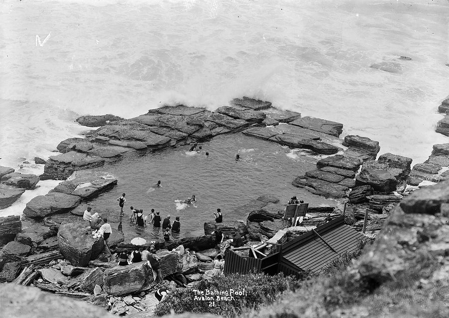 Rock bathing pool and dressing shed, Avalon Beach — photograph, from Avalon Beach, c. 1920s