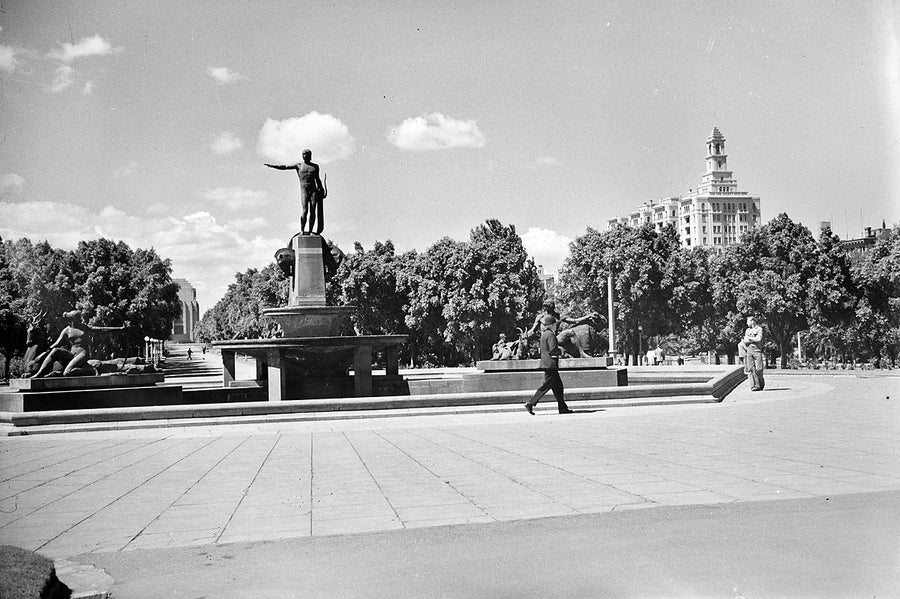 Archibald Fountain, Hyde Park, Sydney — photograph, from Archibald Fountain, 1949