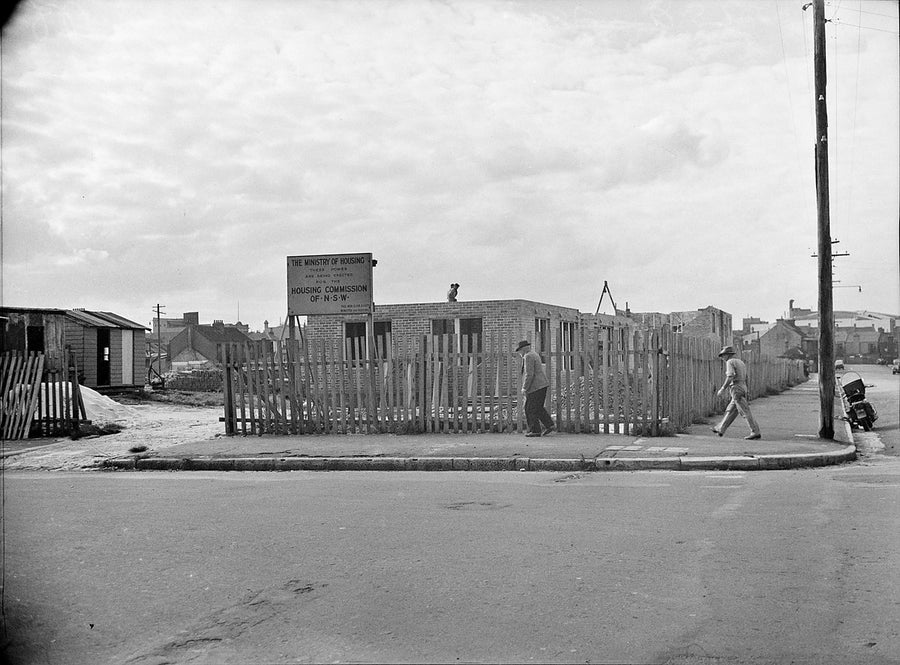 Ministry of Housing construction site, Redfern–Surry Hills — photograph, from Redfern, 1950