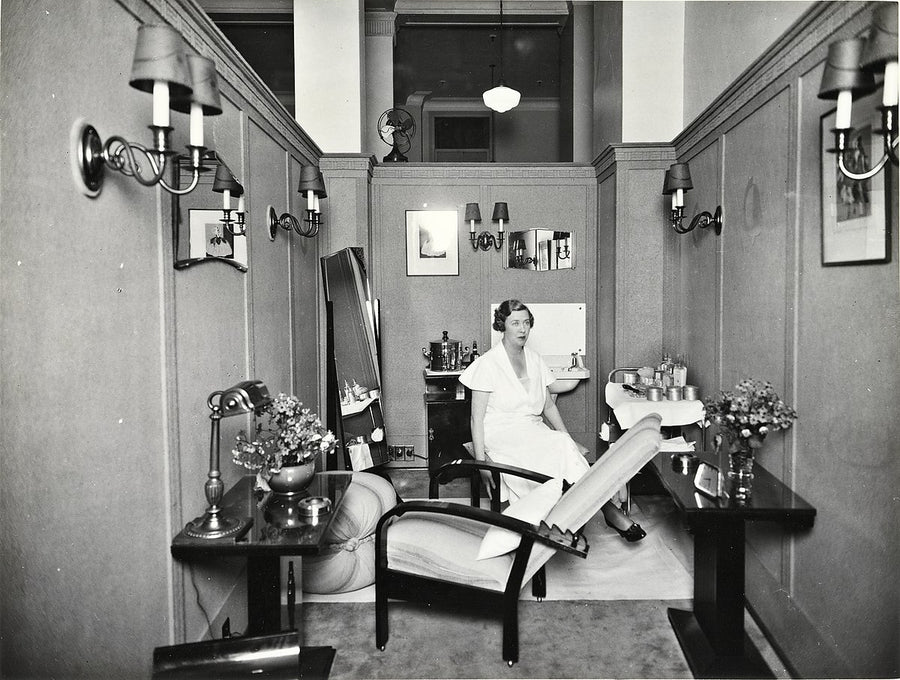 Seated woman in an Anthony Hordern & Sons interior, Sydney — photograph, from Sydney CBD, c. 1905–38