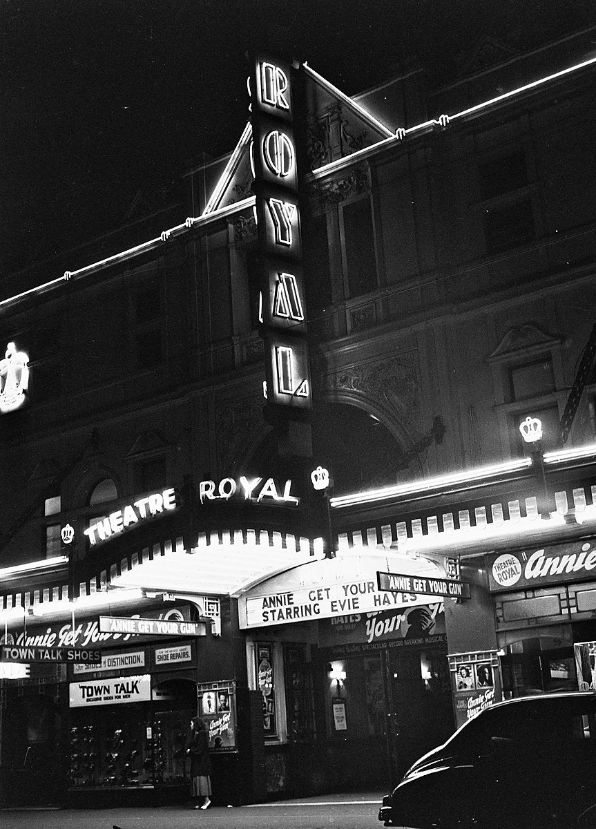 Theatre Royal by night, "Annie Get Your Gun" on the marquee, Castlereagh Street — photograph, from Castlereagh Street, 1949