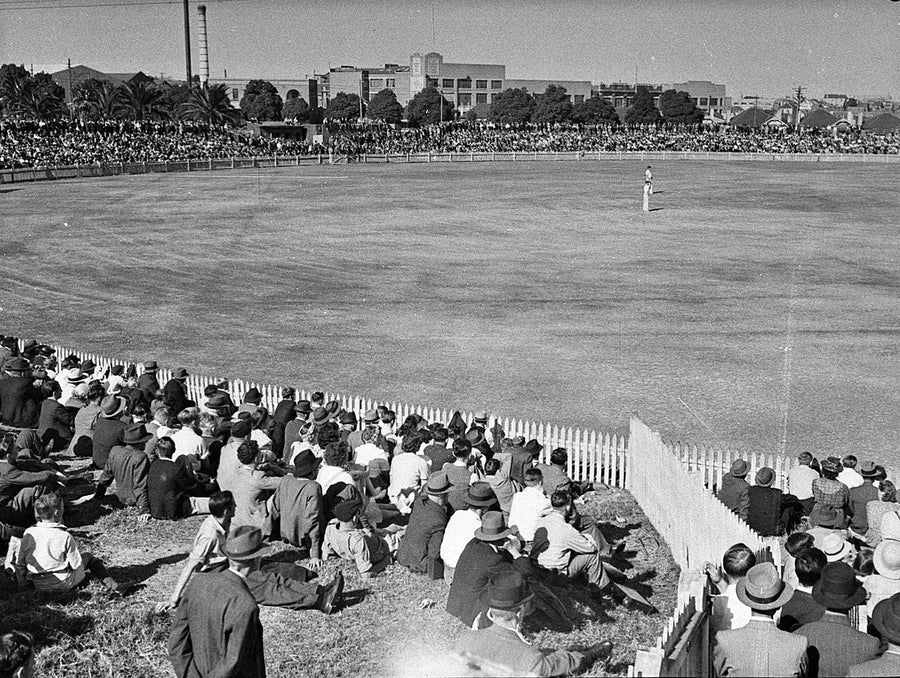 Record crowd at cricket, Marrickville Oval — photograph, from Marrickville, 1944
