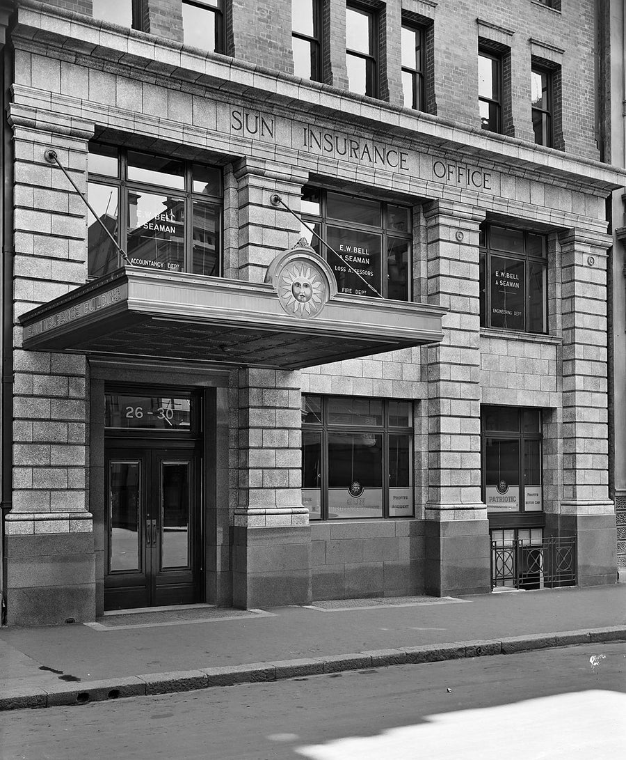 Sun Insurance Office building, Sydney — photograph, c. 1924–27