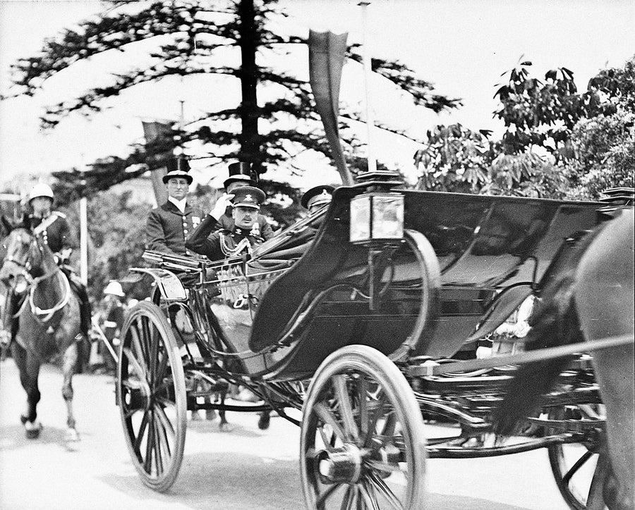 Duke of Gloucester saluting from a barouche, Government House, Sydney — photograph, from Government House, 1934
