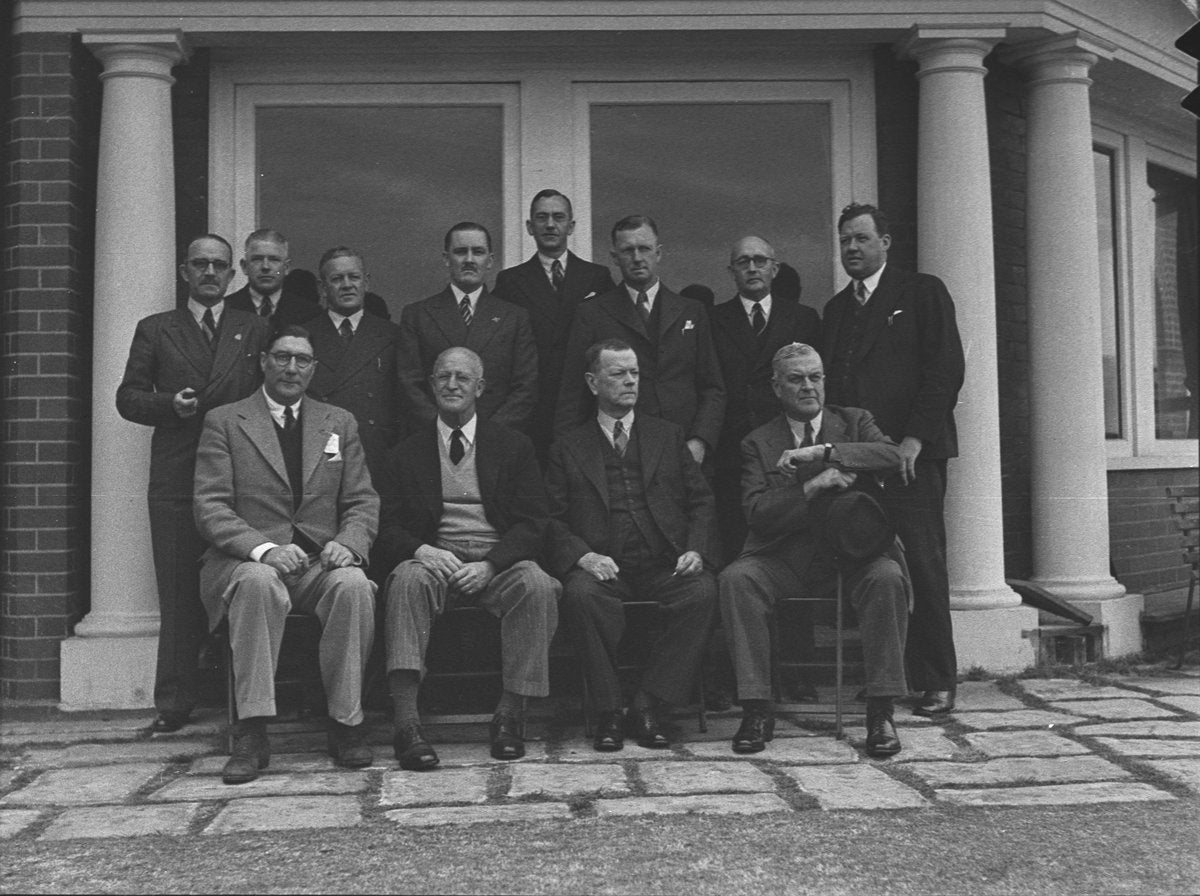 Group portrait at Royal Sydney Golf Club, 1946 — photograph, from Royal Sydney Golf Club, Rose Bay, circa 1946