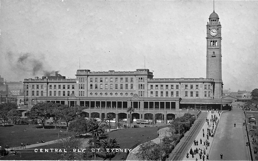 Central Railway Station clock tower and Eddy Avenue, Sydney — photograph, from George Street, circa 1905