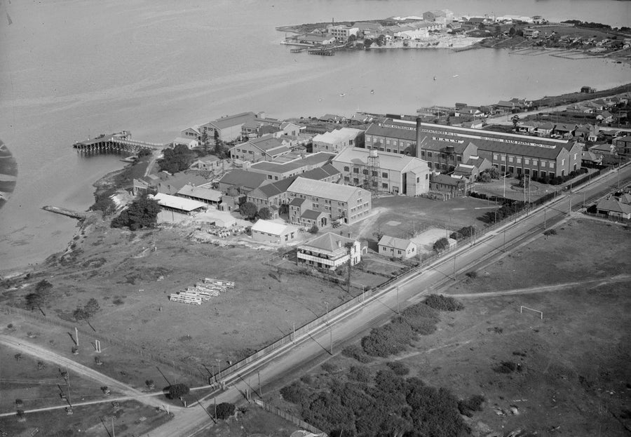 B.A.L.M. paints works on the Parramatta River at Cabarita — photograph, from Cabarita, circa 1935