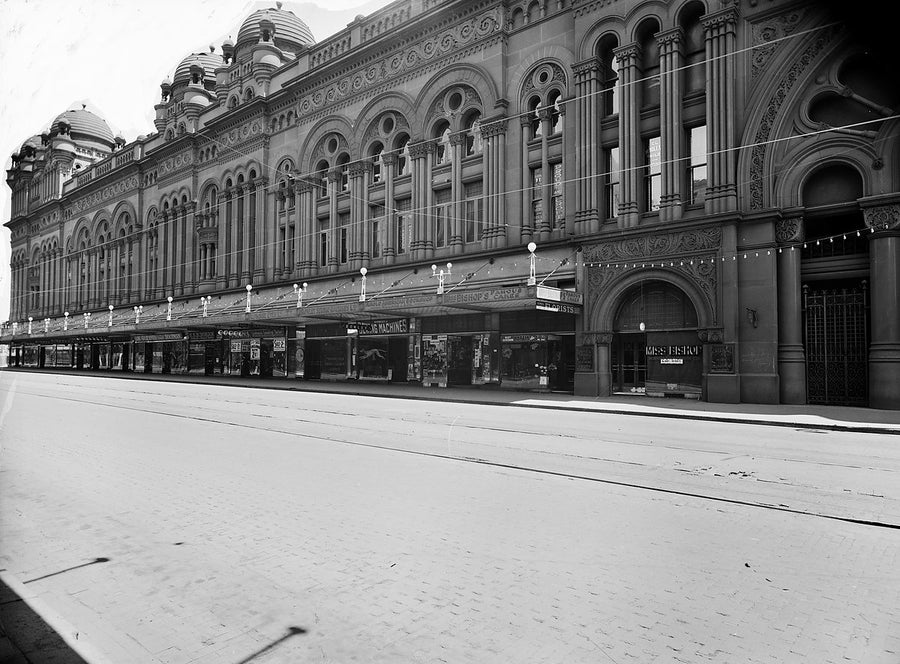 George Street facade of the Queen Victoria Building — photograph, from Queen Victoria Building, circa 1924