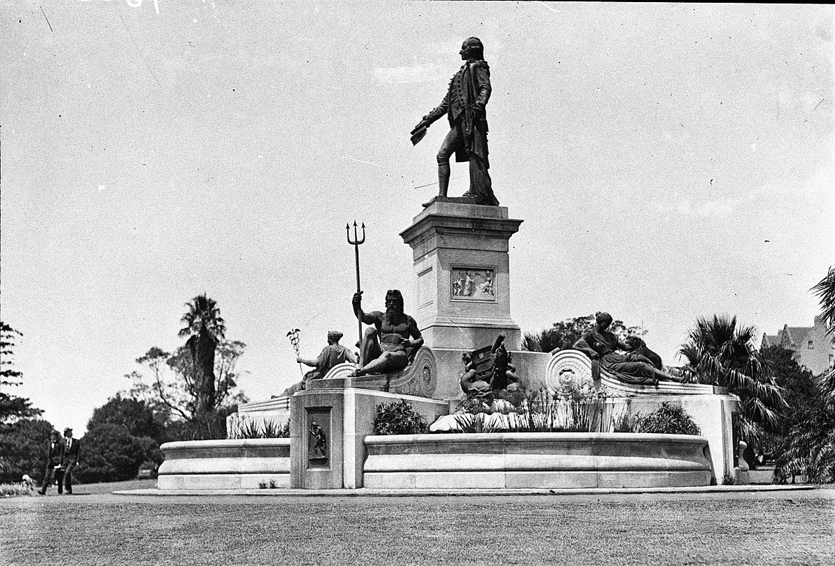 Governor Phillip Fountain, Royal Botanic Gardens, Sydney — photograph, from Governor Phillip Fountain, circa 1897