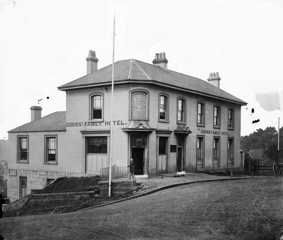 Cocks' Family Hotel at The Gap, South Head — photograph, from The Gap, circa 1870