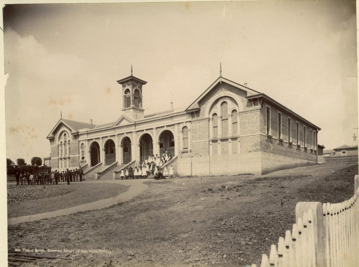 Stanmore Public School, with pupils gathered on the front steps — photograph, from Stanmore Public School, Stanmore, Sydney, circa 1885