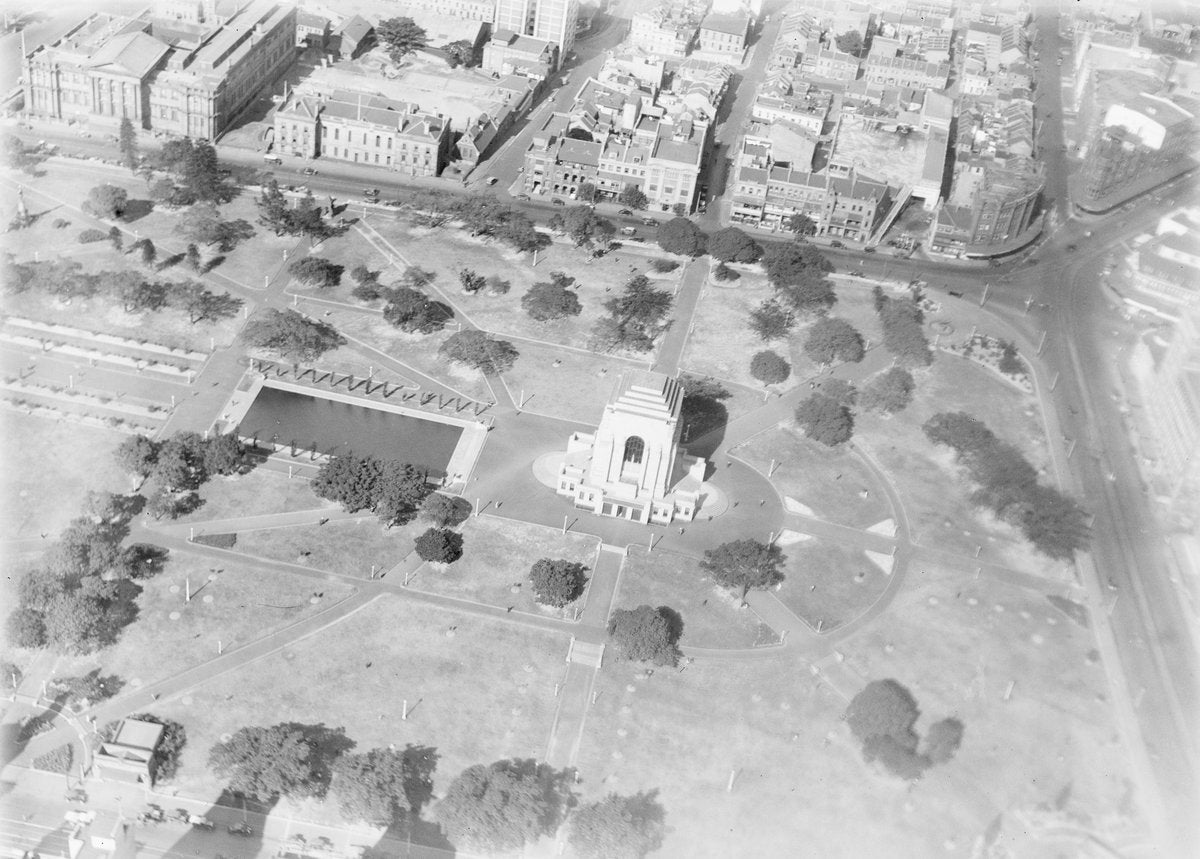 ANZAC Memorial, Hyde Park, from the air — photograph, from Hyde Park, circa 1934