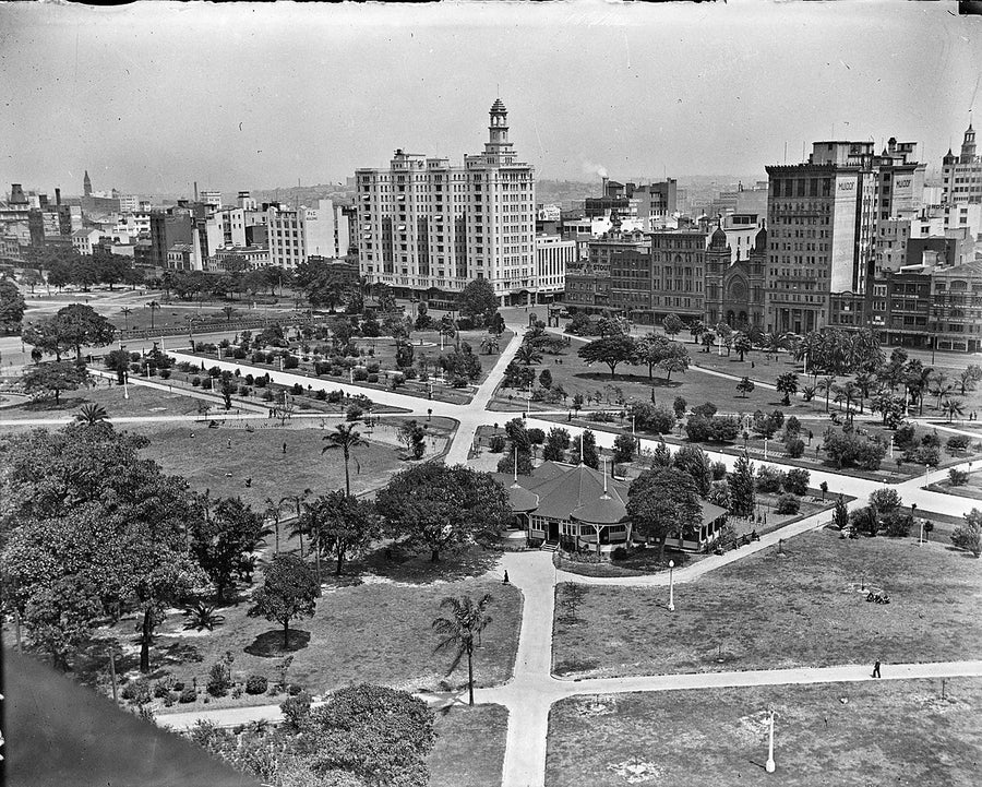 Hyde Park from St Mary's Cathedral tower, with the T&G Building — photograph, from Hyde Park, c. 1932–41