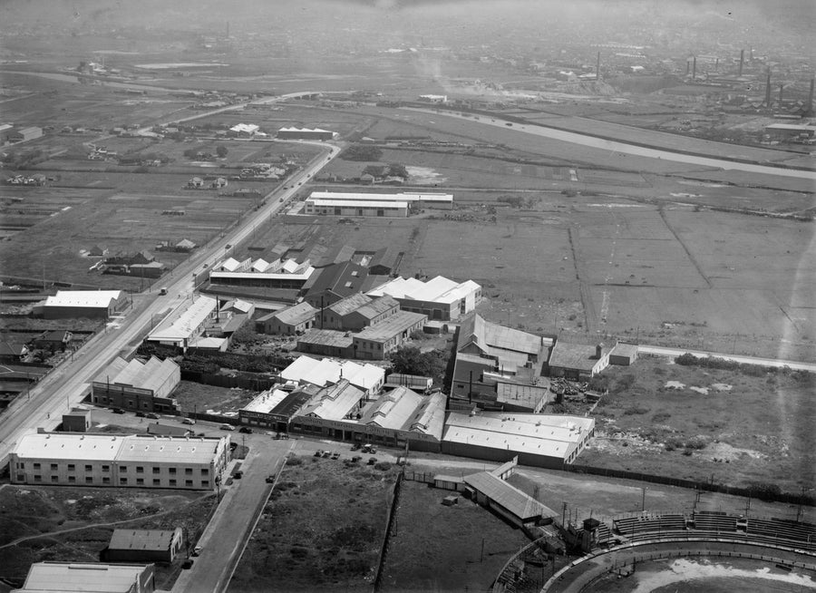 Century Storage Battery works from the air, Alexandria — photograph, from Alexandria, circa 1930