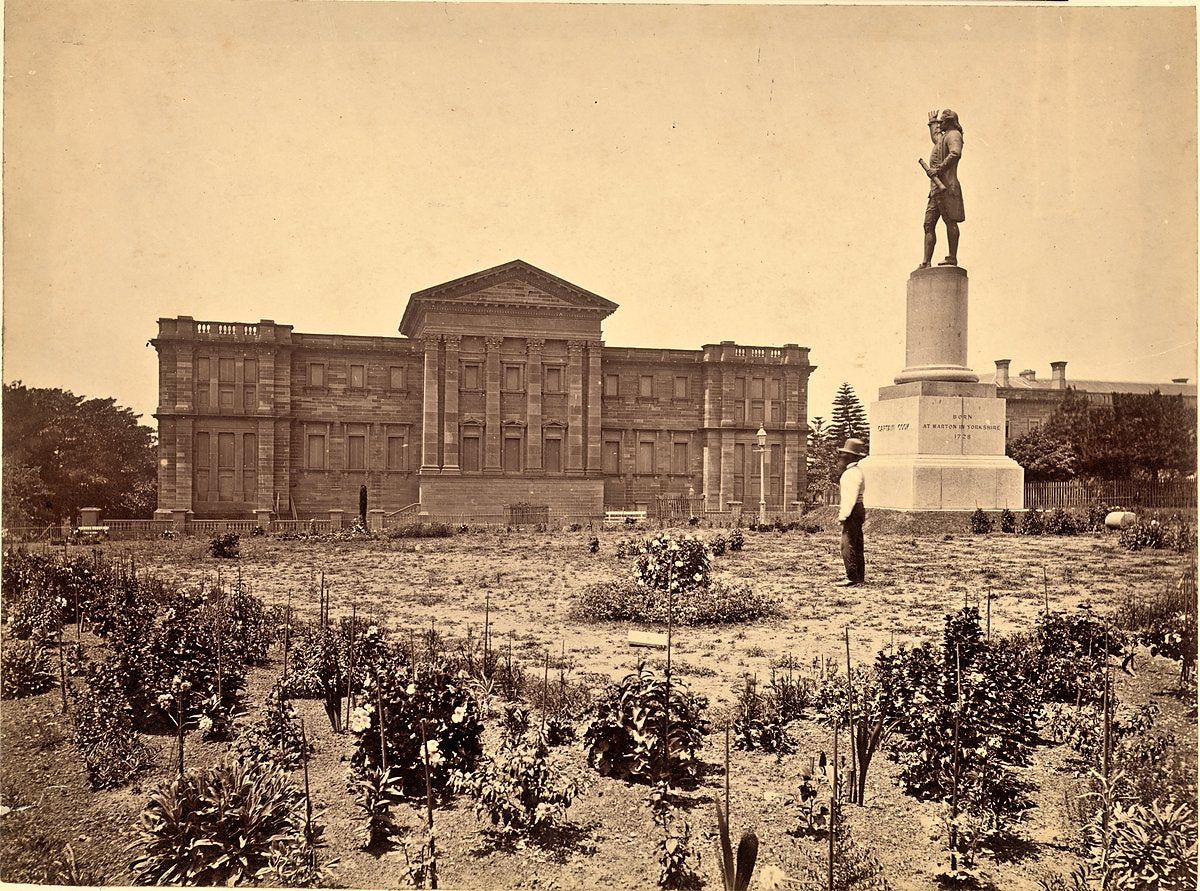 Captain Cook statue before the Australian Museum, Hyde Park — photograph, from Australian Museum, c. 1880s