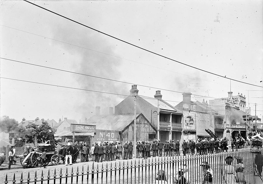 Fire at Eugene Viau's dye works, City Road, Darlington, 1905 — photograph, from City Road, circa 1905