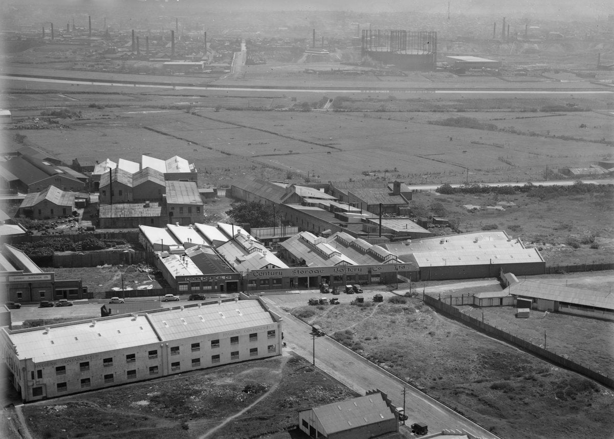 Century Storage Battery Co. works from the air, Alexandria district — photograph, from Alexandria, circa 1930