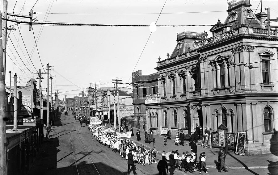 Children's banner procession on a suburban tram street, Sydney, ca. 1916-1947 — photograph, circa 1916