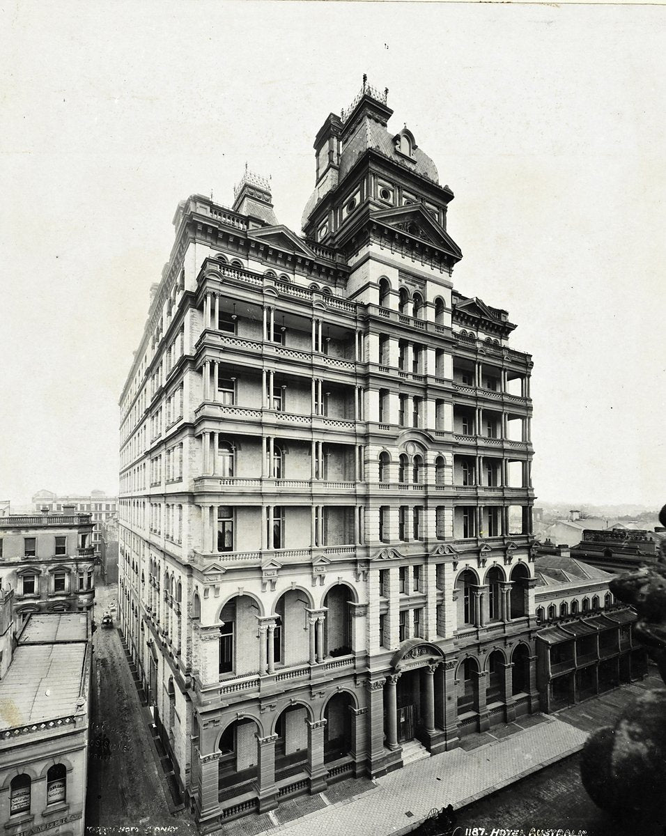 Hotel Australia, Castlereagh Street, Sydney — photograph, from Castlereagh Street, circa 1903