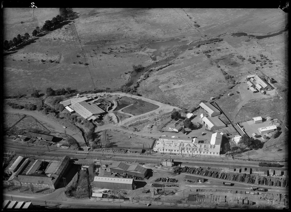 Baxter Shoes factory and tannery beside the railway, Goulburn — photograph, from Baxter & Co. Shoes factory, Goulburn, circa 1950