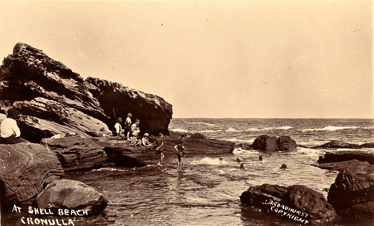 Bathers on the rocks at Shell Beach, Cronulla — photograph, from Shelly Beach, c. 1900–27