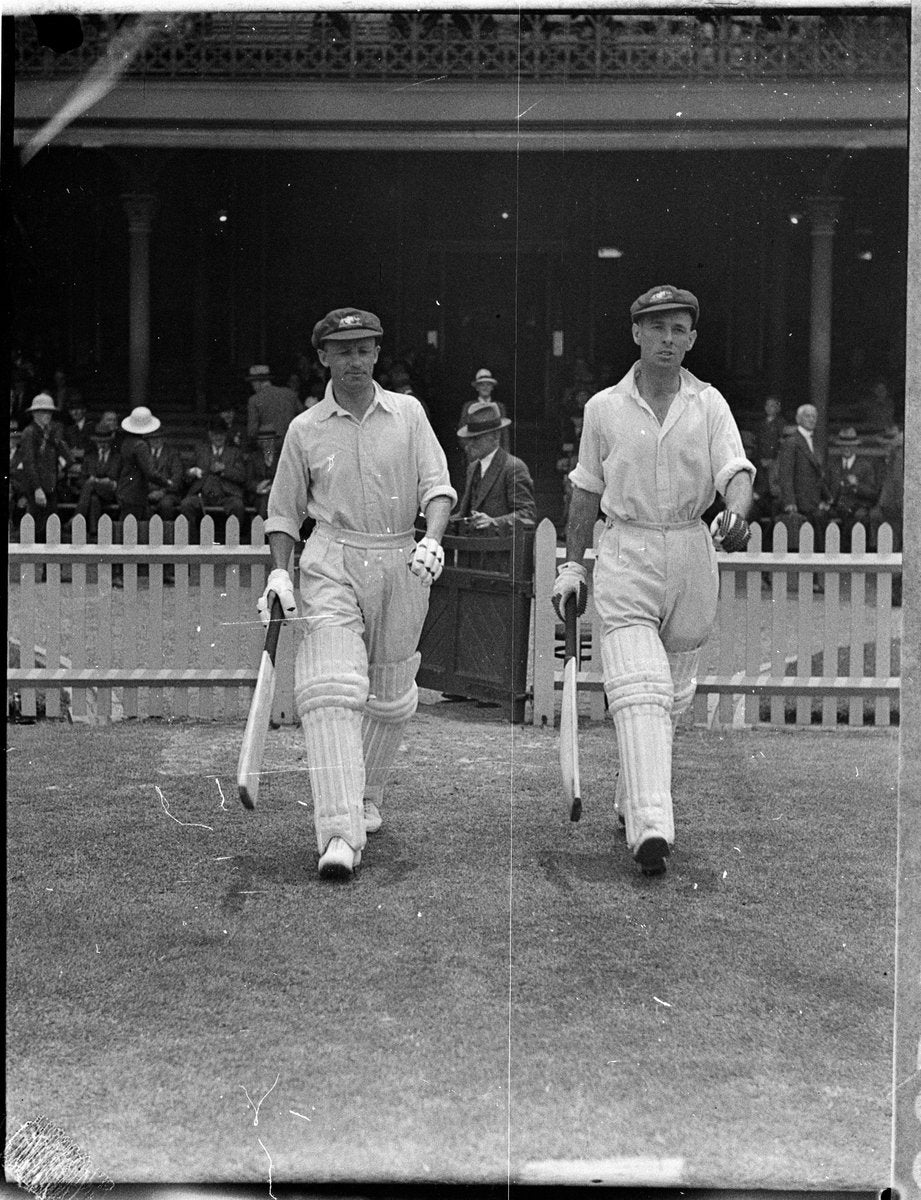 Don Bradman walking out to bat, Second Test, Sydney Cricket Ground — photograph, from Sydney Cricket Ground, Moore Park, Sydney, circa 1936