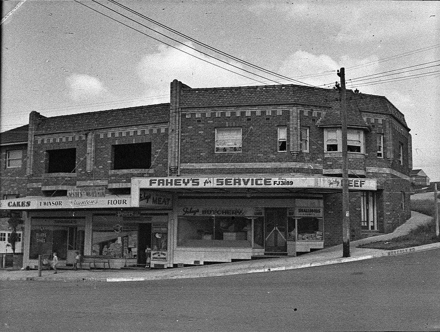 Winsor shops on Moverly Road, South Coogee — photograph, from Moverly Road, 1948