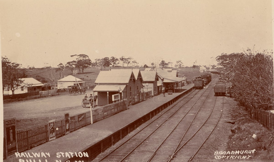 Bulli railway station, New South Wales — photograph, from Franklin Avenue, circa 1927