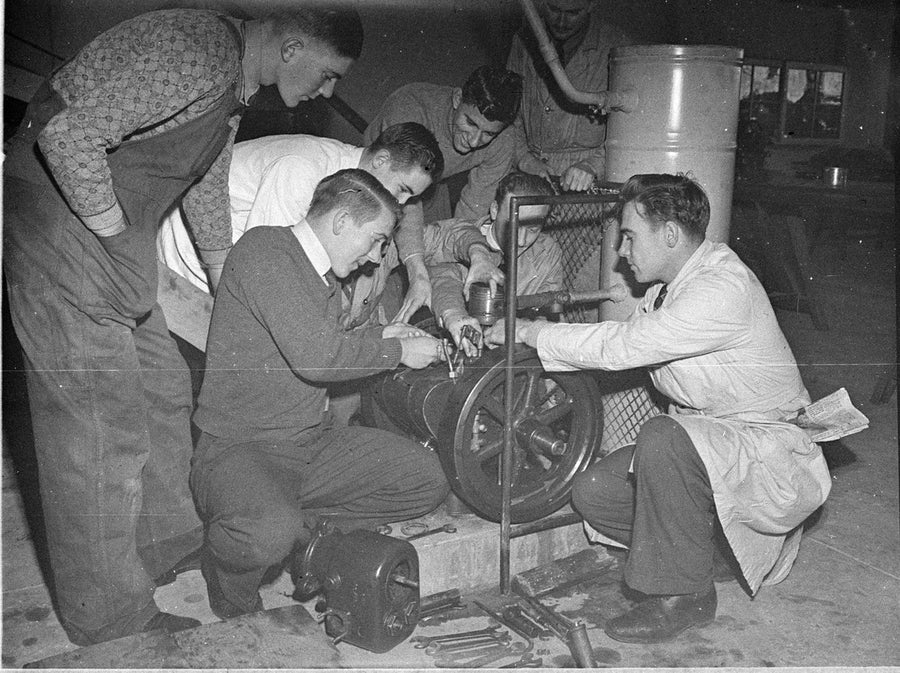 Students at work on an engine, East Sydney Technical College — photograph, from East Sydney Technical College, Darlinghurst, circa 1949