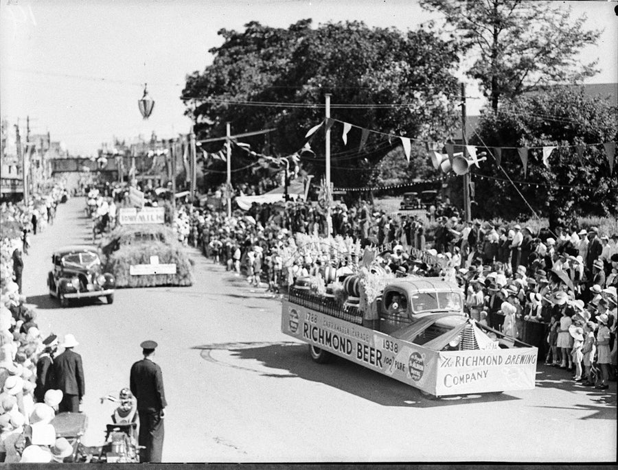 Richmond Brewing Company float, Parramatta sesquicentenary procession, 1938 — photograph, from Parramatta, circa 1938