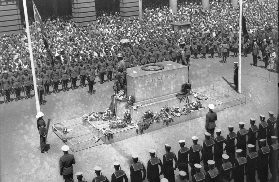 Anzac Day service at the Cenotaph, Martin Place — photograph, from The Cenotaph War Memorial, circa 1929
